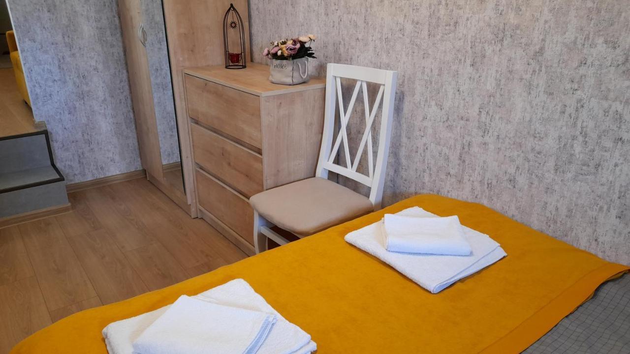 Yellow Apartment Tiflis Exterior foto