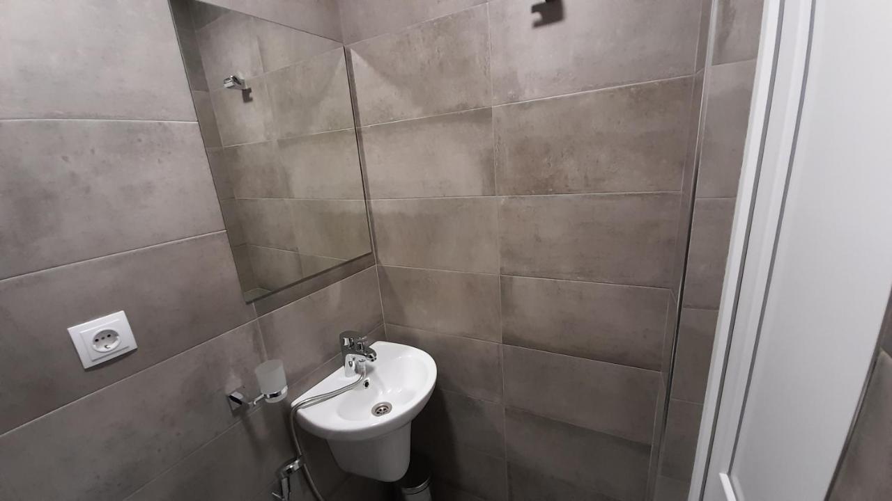 Yellow Apartment Tiflis Exterior foto